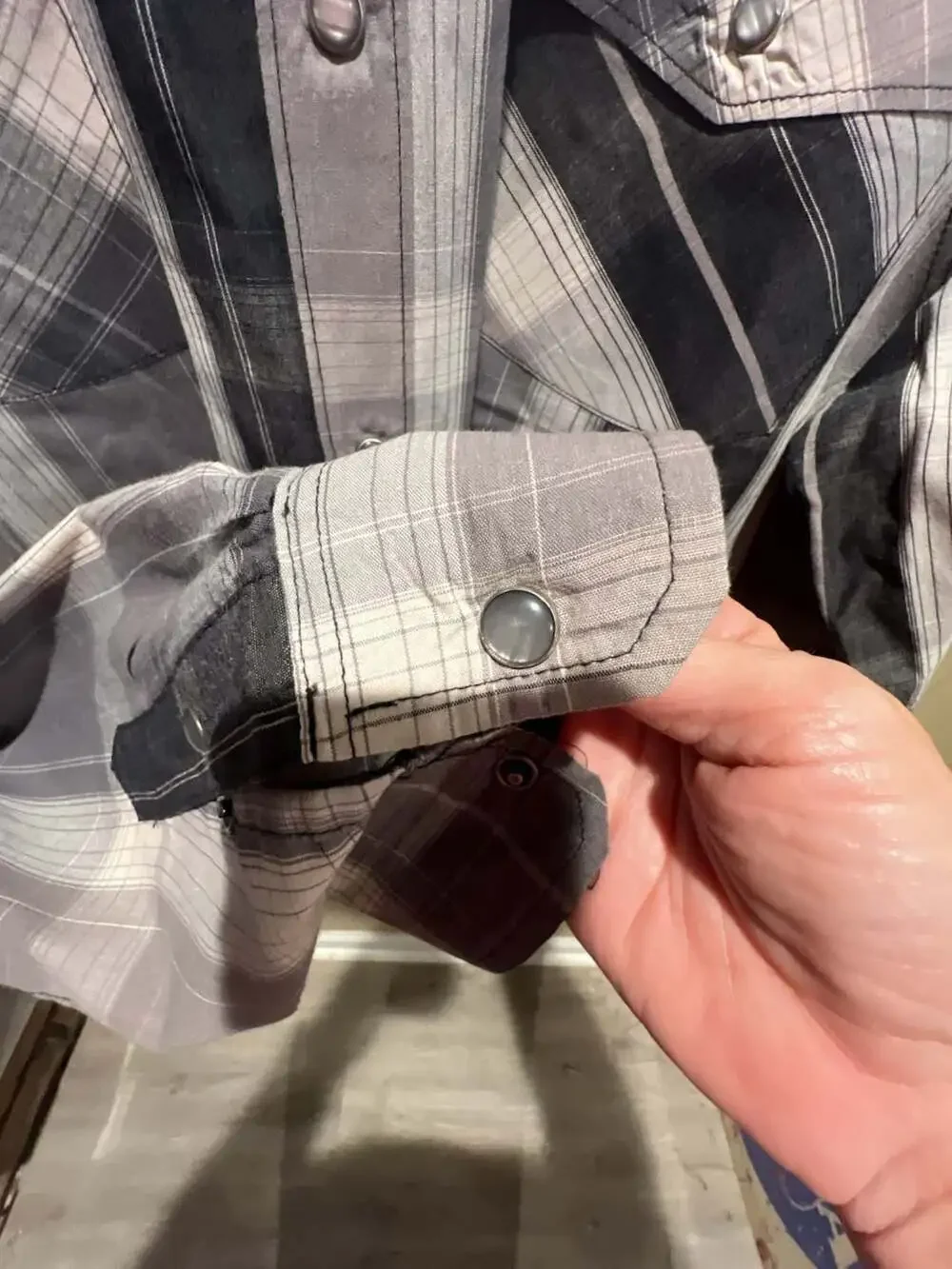 Levi's Men's Modern Western Long Sleeve Gray Plaid Pearl Snap Shirt